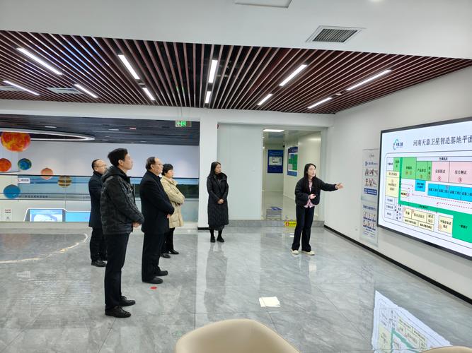 深化校地融合,推进校企合作